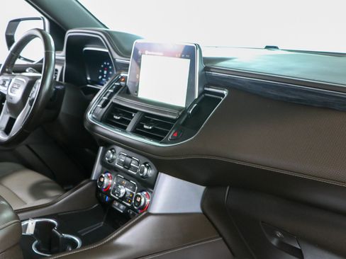 Used 2022 GMC Yukon SLT w/ SLT Premium Package RWD image 30