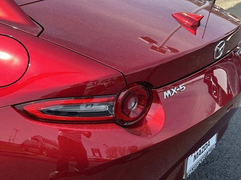 New 2026 MAZDA MX-5 Miata RF Grand Touring RWD image 9