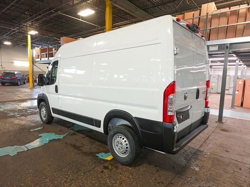 New 2026 RAM ProMaster 1500 w/ Convenience Group image 3