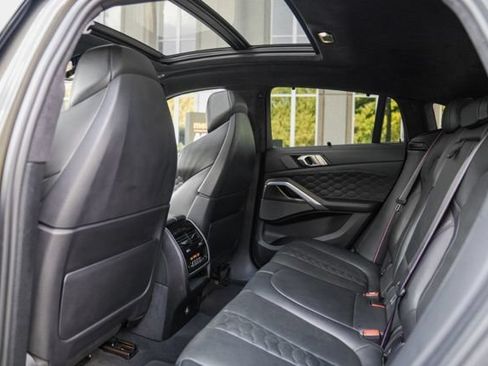 Used 2022 BMW X6 M w/ Competition Package AWD/4WD image 40