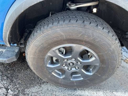 Used 2024 Ford Bronco Big Bend image 9