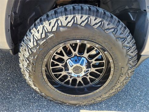 Used 2021 RAM 1500 Limited w/ Night Edition image 24