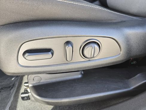 Used 2023 Chevrolet Blazer LT w/ Driver Confidence Package image 24