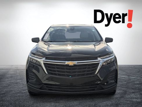 Certified 2023 Chevrolet Equinox LS w/ LS Convenience Package FWD image 9