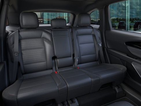 New 2025 Lincoln Nautilus Reserve image 11