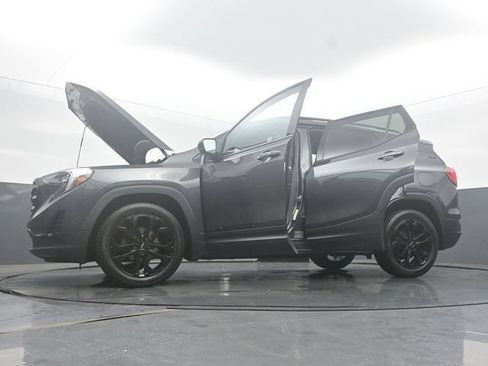 Used 2020 GMC Terrain SLE w/ Elevation Edition FWD image 57