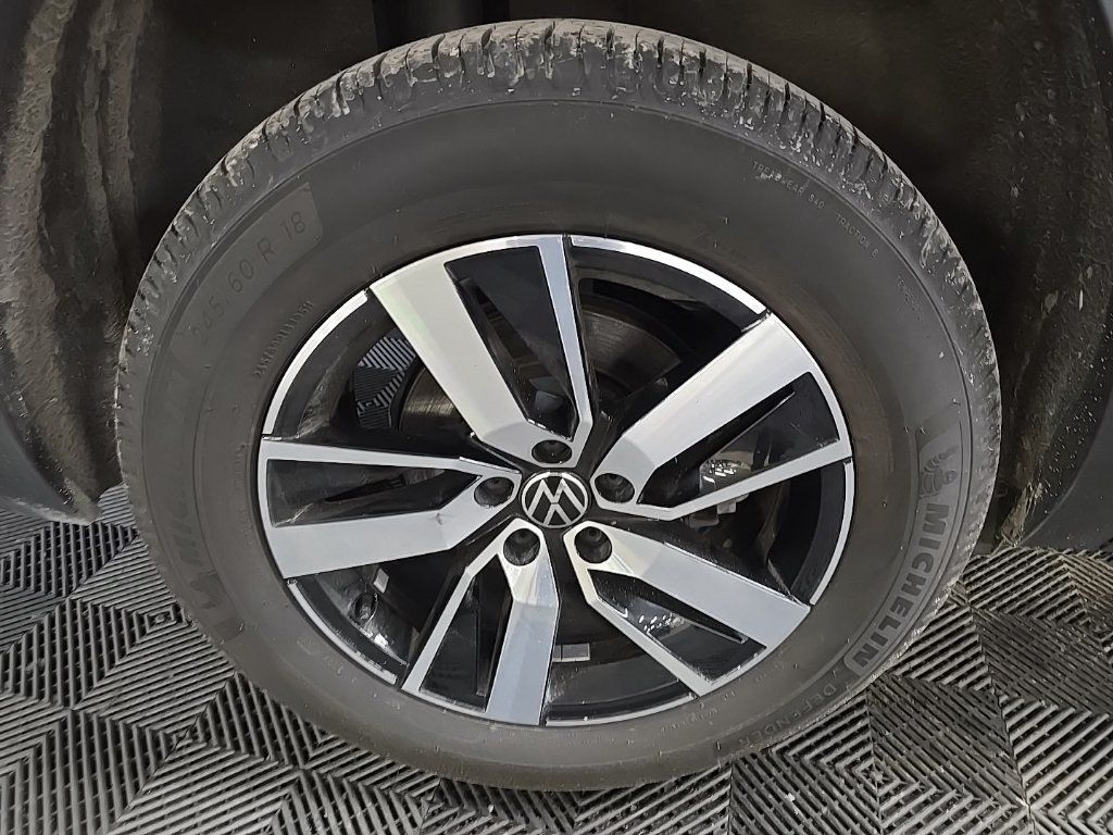 Used 2022 Volkswagen Atlas SE AWD/4WD image 14