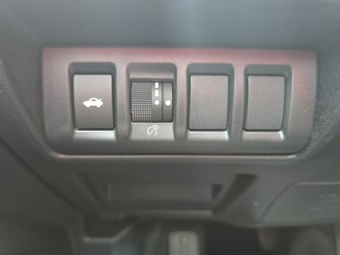 Used 2021 Subaru Legacy Premium AWD/4WD image 23
