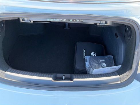 Used 2019 Volkswagen Beetle 2.0T Final Edition SEL FWD image 21