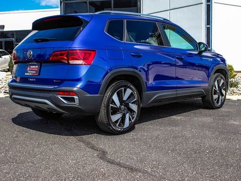 Used 2024 Volkswagen Taos SEL AWD/4WD image 6