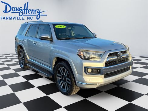 Used 2015 Toyota 4Runner Limited image 7