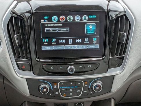 Used 2019 Chevrolet Traverse LT w/ LT Premium Package image 20