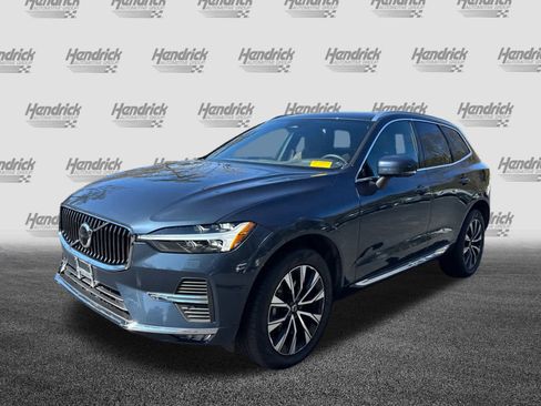 Certified 2023 Volvo XC60 B5 Plus w/ Climate Package image 10