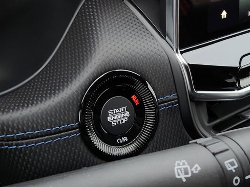 New 2026 Jeep Compass Limited image 25