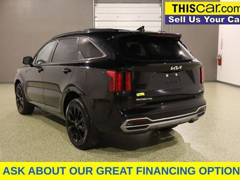 Used 2023 Kia Sorento SX AWD/4WD image 5
