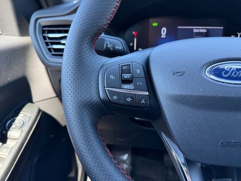 Used 2025 Ford Escape ST-Line Select w/ Tech Pack #1 AWD/4WD image 15