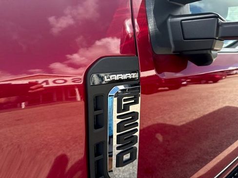 New 2025 Ford F250 Lariat w/ Chrome Package image 10