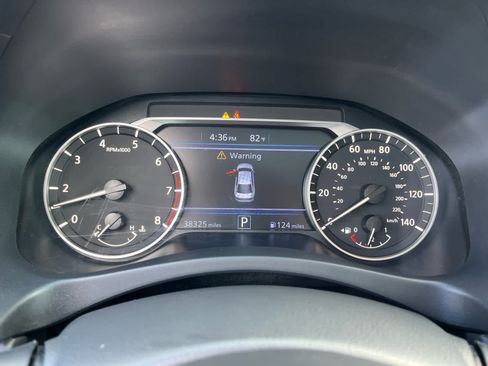 Used 2022 Nissan Altima 2.5 SV w/ SV Premium Package FWD image 14