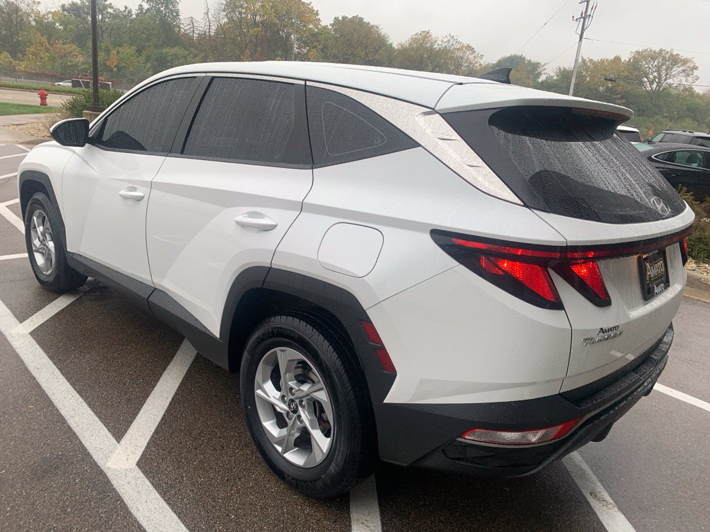 Used 2022 Hyundai Tucson SE w/ Cargo Package AWD/4WD image 3