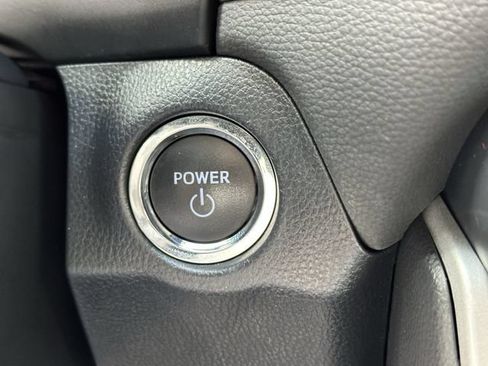 Used 2023 Toyota RAV4 XLE Premium AWD/4WD image 24