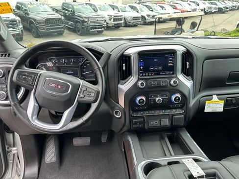 Used 2020 GMC Sierra 2500 SLT w/ SLT Premium Plus Package AWD/4WD image 31