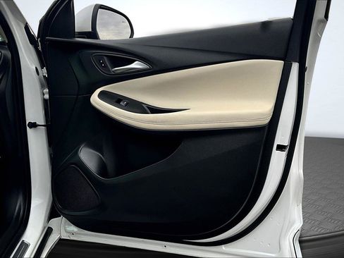 Certified 2024 Buick Encore GX Avenir image 24