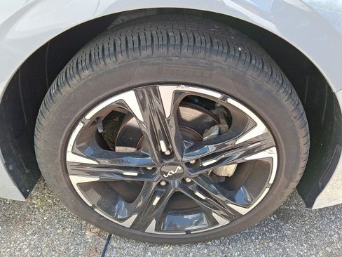 Certified 2024 Kia K5 GT-Line FWD image 2