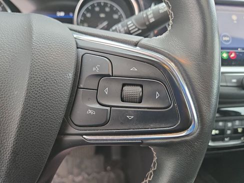 Used 2023 Buick Encore GX Essence w/ Experience Buick Package image 19