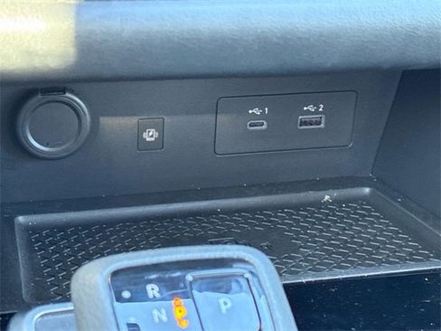 Certified 2024 Nissan Pathfinder Platinum image 17