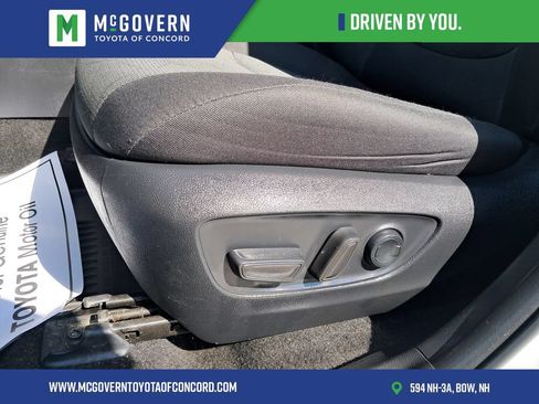 Used 2023 Toyota RAV4 XLE w/ Convenience Package AWD/4WD image 14