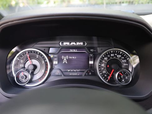 Used 2022 RAM 3500 Big Horn w/ Level C Equiment Group AWD/4WD image 15