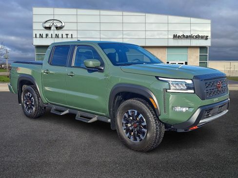 Used 2024 Nissan Frontier PRO-4X w/ Technology Package image 1