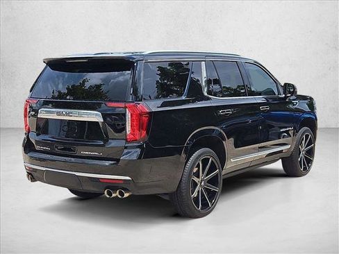 Used 2024 GMC Yukon Denali AWD/4WD image 5