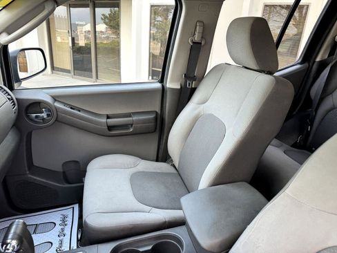 Used 2012 Nissan Xterra S w/ Value Package image 13