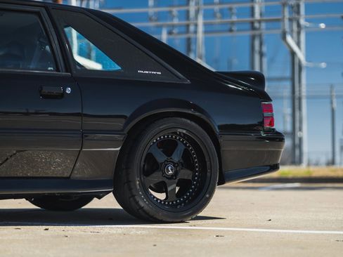 Used 1993 Ford Mustang Cobra image 5