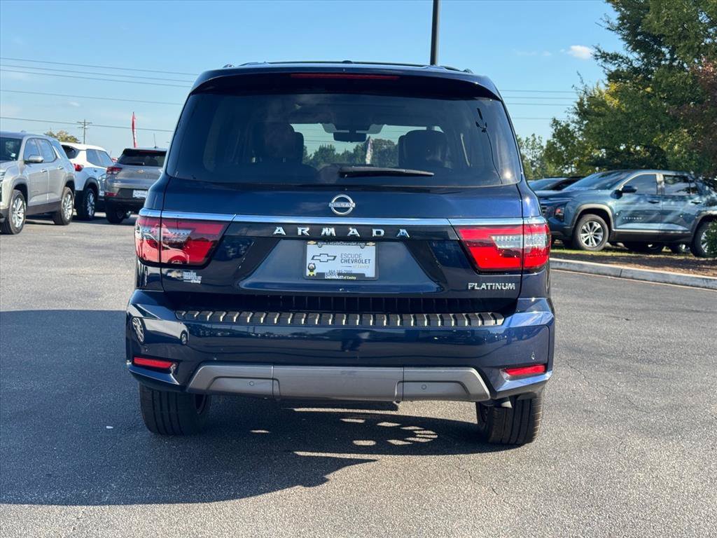 Used 2023 Nissan Armada Platinum w/ Captain's Chairs Package AWD/4WD image 4