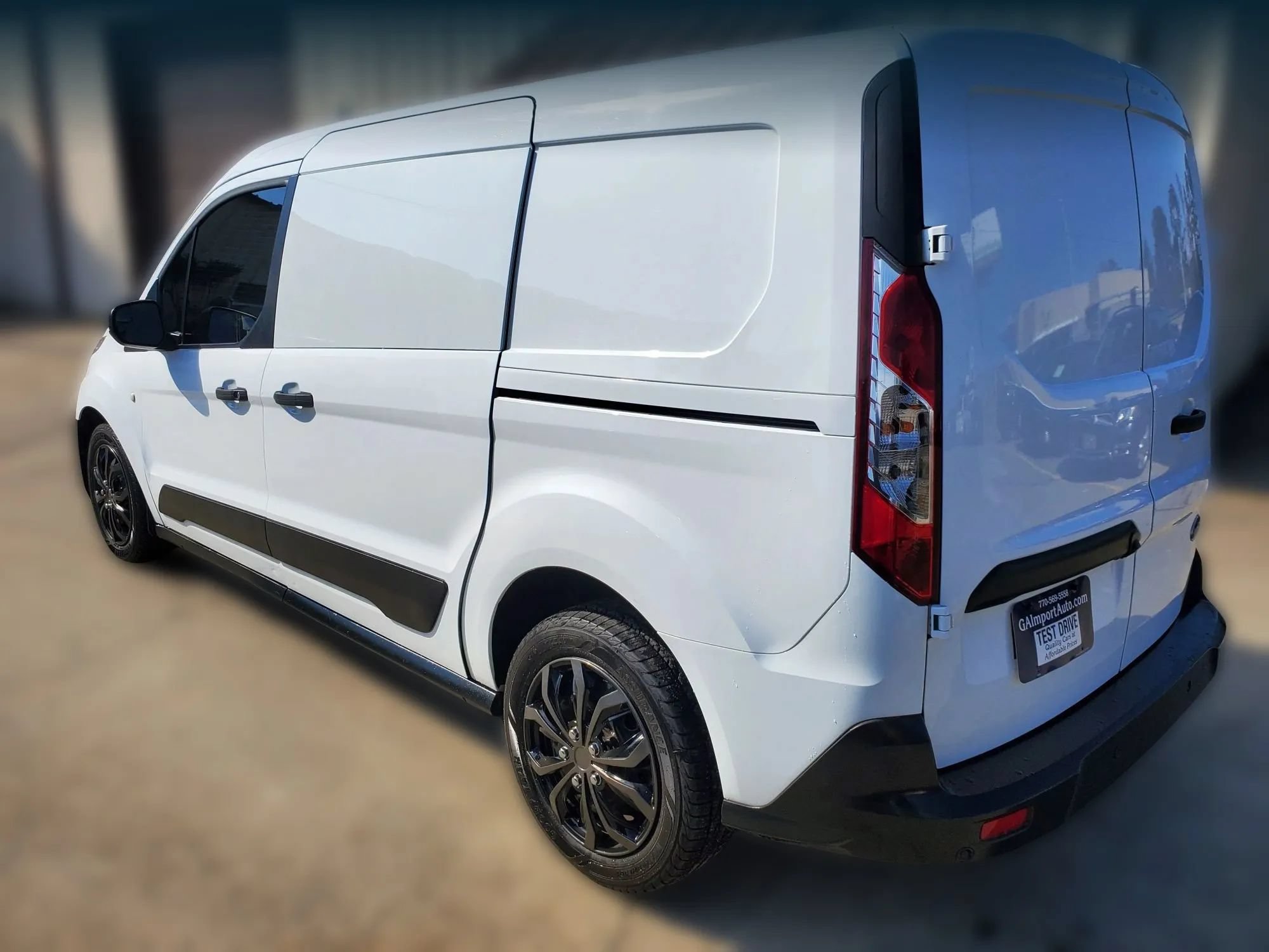 Used 2021 Ford Transit Connect XLT FWD image 8