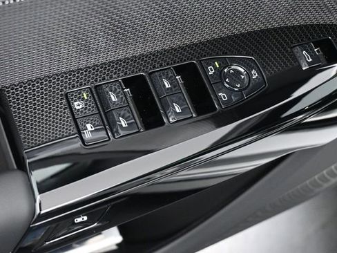 New 2026 BMW i7 eDrive50 w/ Premium Package image 13