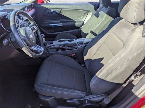 Used 2015 Ford Mustang Convertible image 13