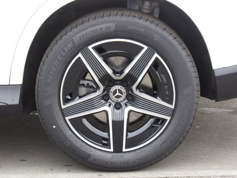 New 2026 Mercedes-Benz GLC 300 4MATIC image 36