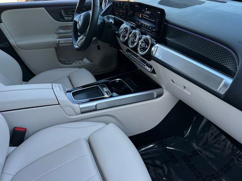 Certified 2025 Mercedes-Benz GLB 250 GLB 250 image 13