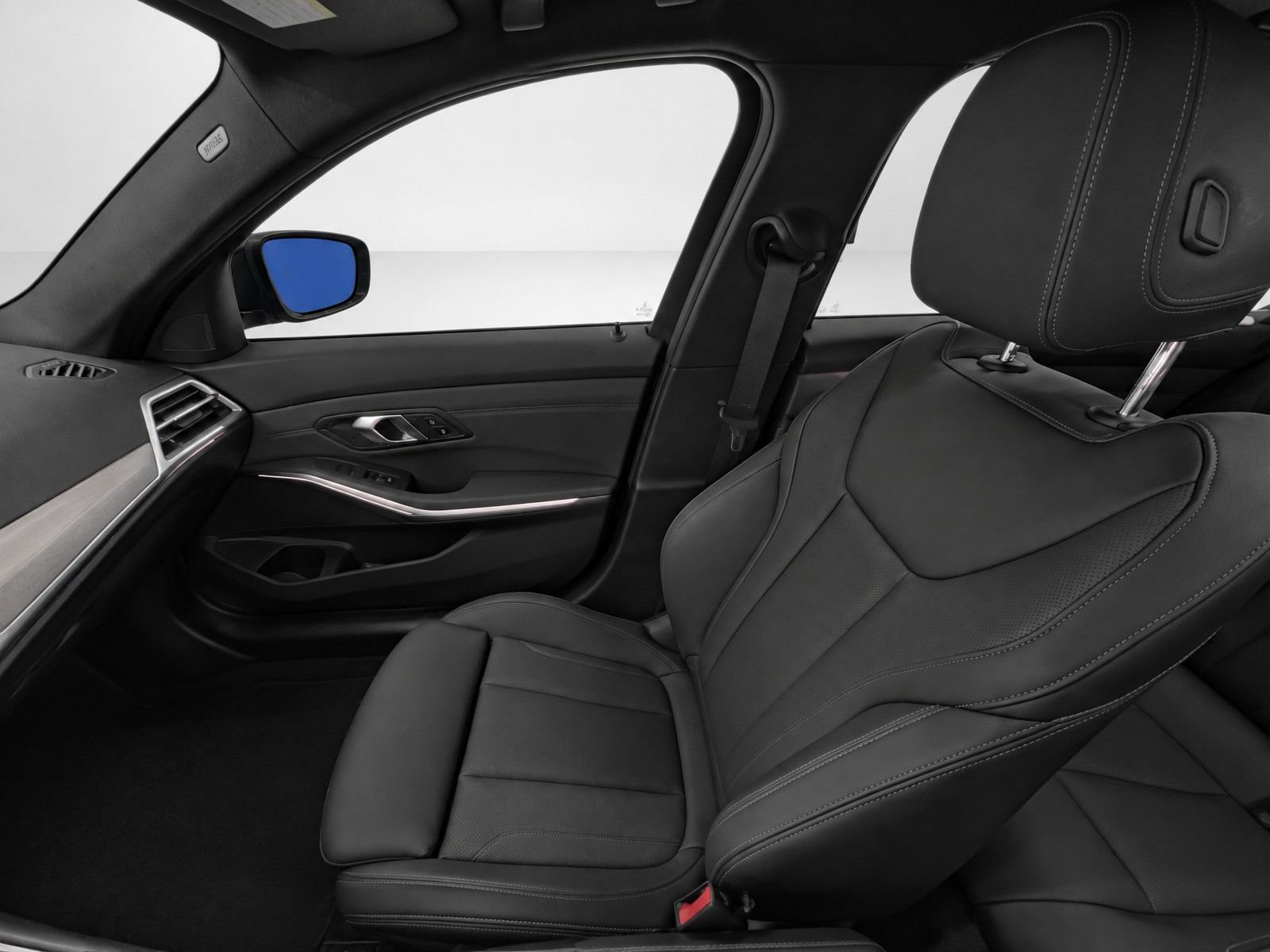 Certified 2026 BMW 330i Sedan RWD image 13