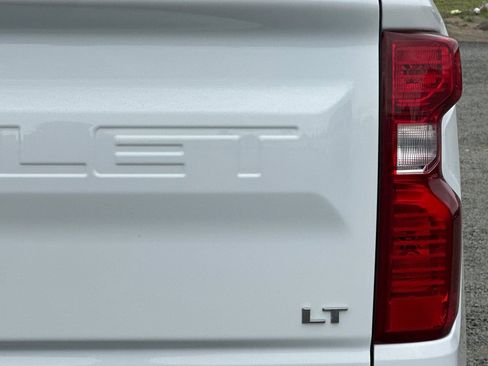 Used 2023 Chevrolet Silverado 1500 LT w/ Protection Package AWD/4WD image 47