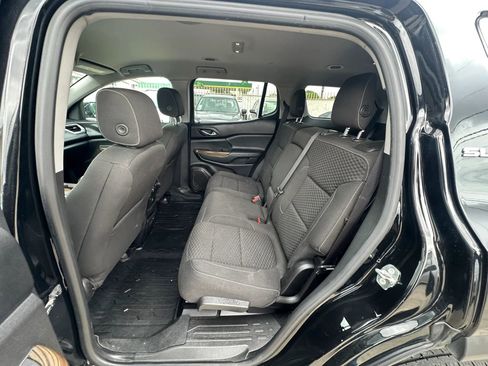 Used 2017 GMC Acadia SLE w/ LPO, Floor Liner Package image 11