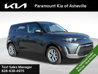 New 2025 Kia Soul LX