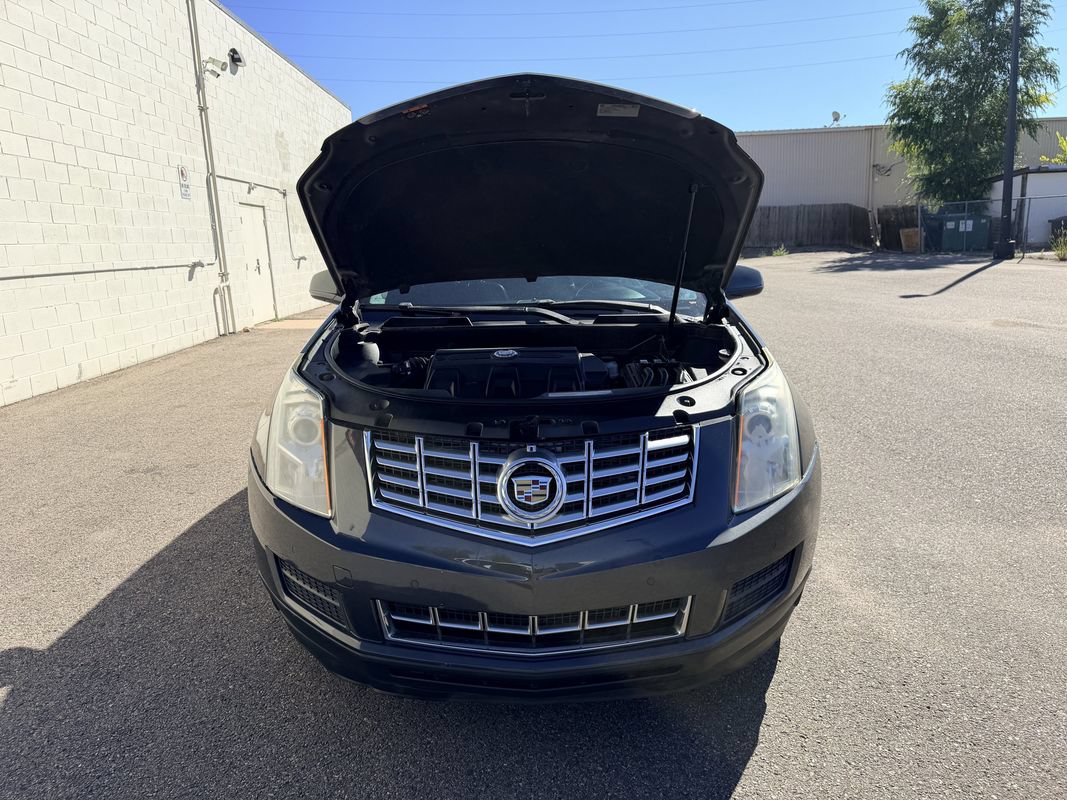 Used 2016 Cadillac SRX Luxury w/ Driver Awareness Package AWD/4WD image 13