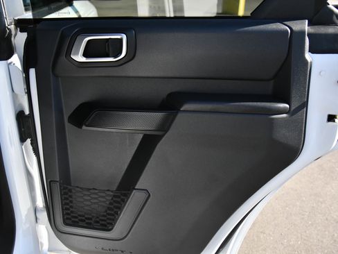 Used 2025 Ford Bronco Big Bend image 42