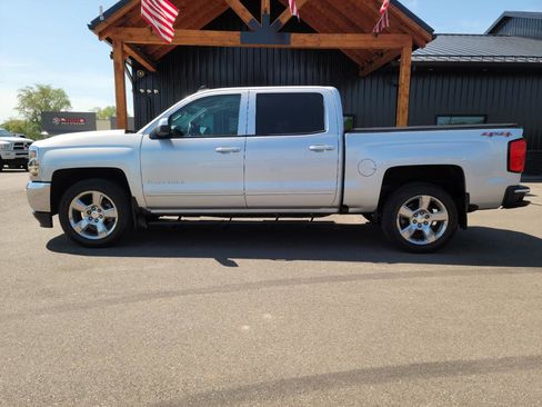 Used 2017 Chevrolet Silverado 1500 LT w/ All Star Edition AWD/4WD image 19