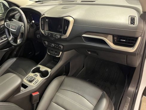 Used 2024 GMC Terrain Denali w/ Denali Premium Package image 16