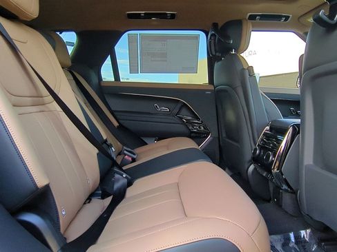 New 2026 Land Rover Range Rover Sport Dynamic SE image 25